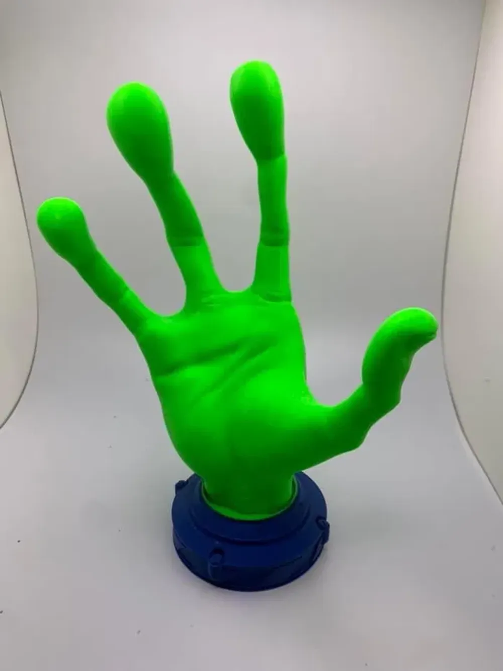 👽✨ Alien Hand Game Controller Holder ✨👽