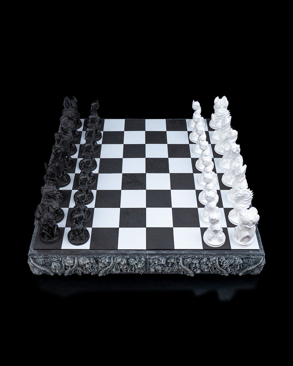 🔥Demonic 3D Printed Chess Set – With Hidden Drawers🔥